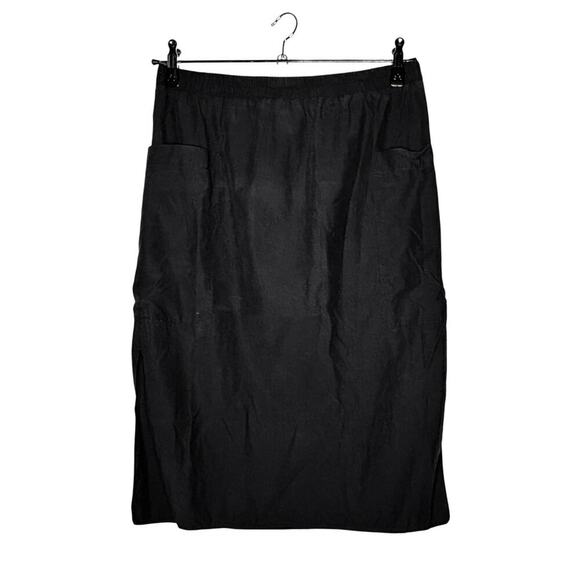 COS Dresses & Skirts - COS Straight Skirt Patch Pockets Black Size 8